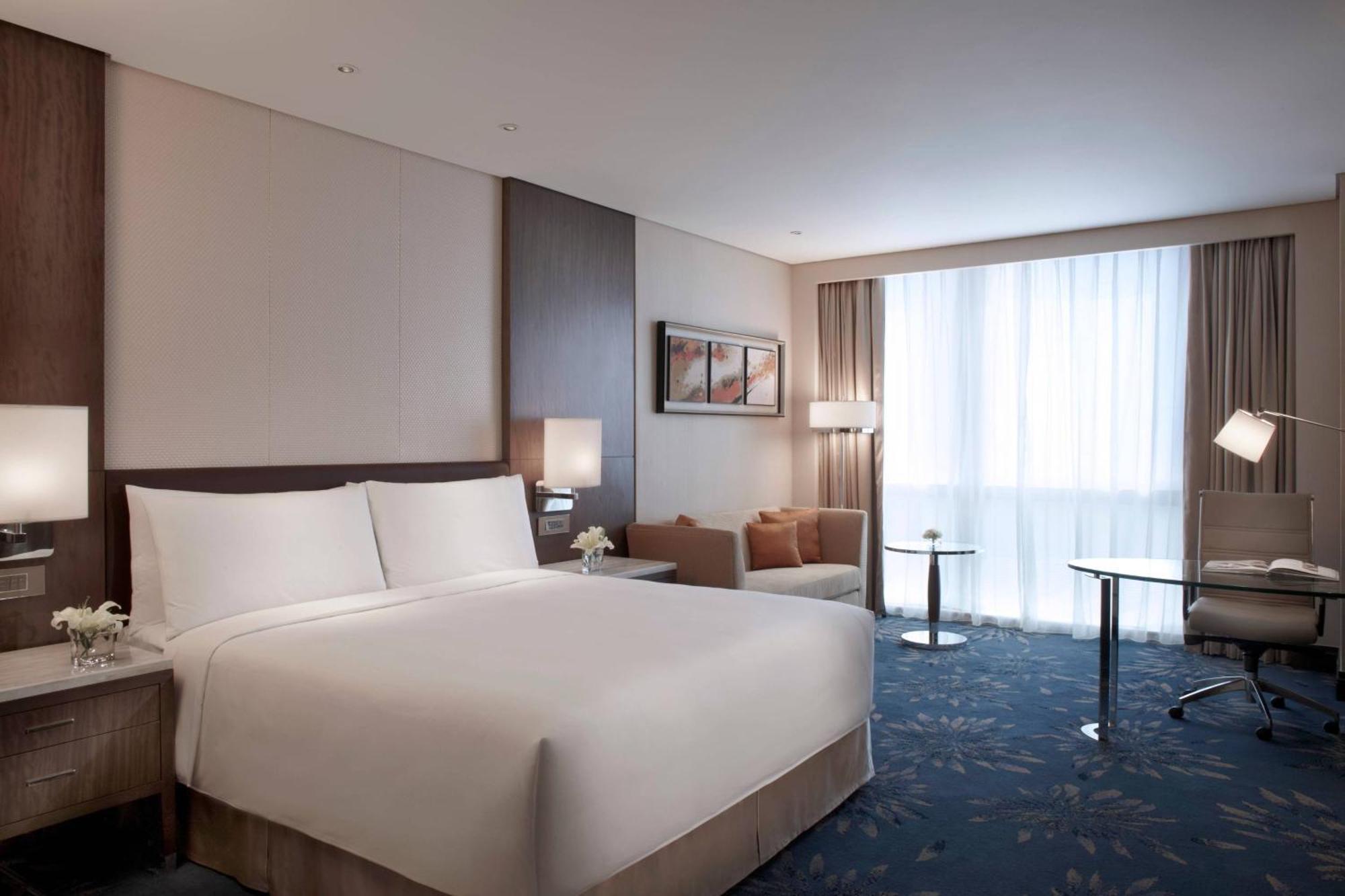 Shanghai Marriott Hotel Pudong East - Only A 30 Minute Drive From Disney Екстер'єр фото