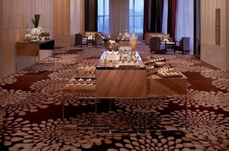 Shanghai Marriott Hotel Pudong East - Only A 30 Minute Drive From Disney Екстер'єр фото